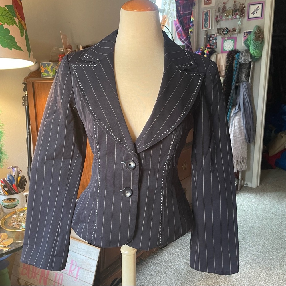 SOLD Nanette Lepore Pinstripe Blazer Professional with cute blue embroidery - Picture 7 of 15